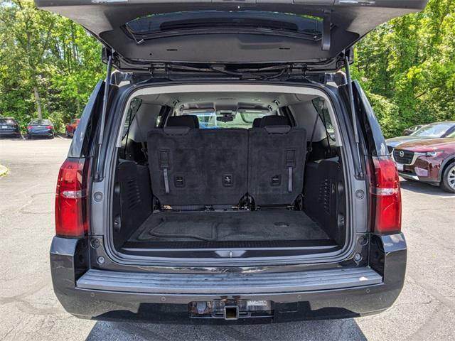 Photo of 2016 Black Chevrolet Suburban
