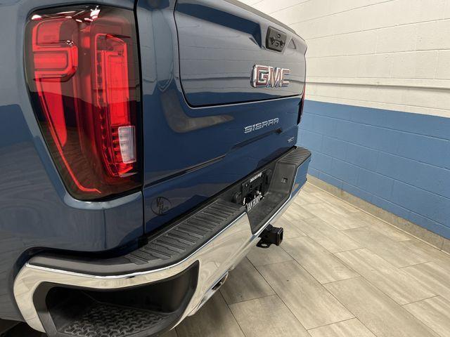 Photo of 2024 Metallic GMC Sierra 1500