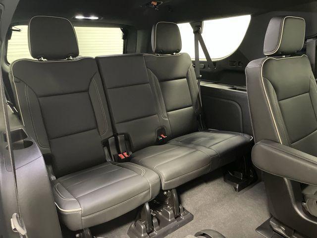 Photo of 2024 Black Chevrolet Suburban