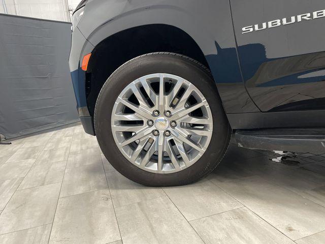 Photo of 2024 Black Chevrolet Suburban