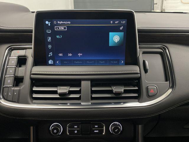 Photo of 2024 Black Chevrolet Suburban