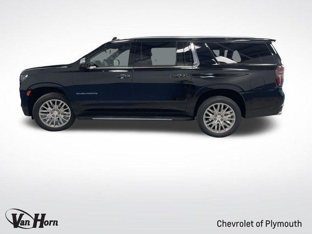 Photo of 2024 Black Chevrolet Suburban