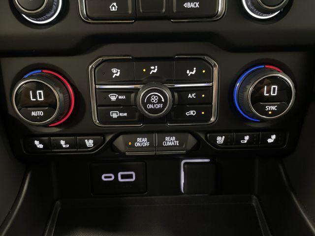 Photo of 2024 Black Chevrolet Suburban