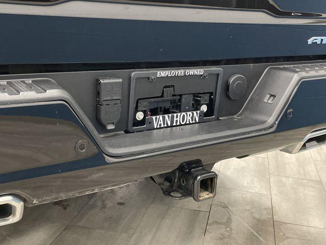 Photo of 2024 Onyx Black GMC Sierra 1500