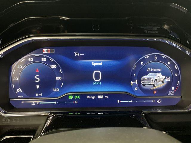 Photo of 2025 Summit White Chevrolet Silverado 1500