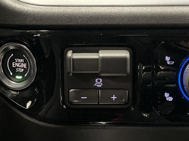 Photo of 2025 Summit White Chevrolet Silverado 1500