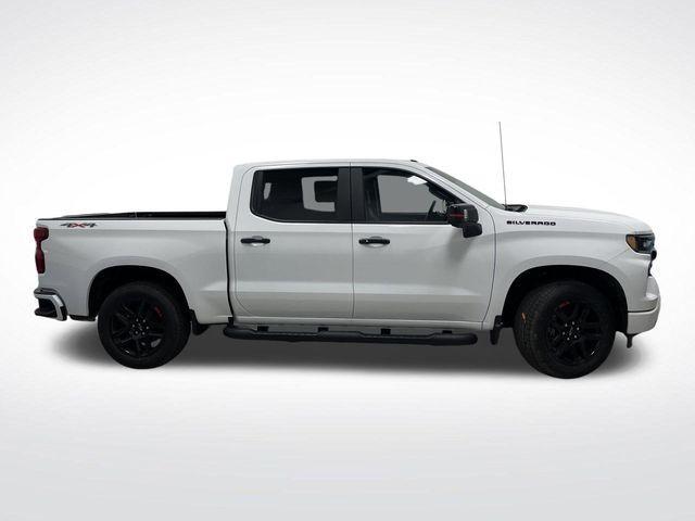 Photo of 2025 Summit White Chevrolet Silverado 1500