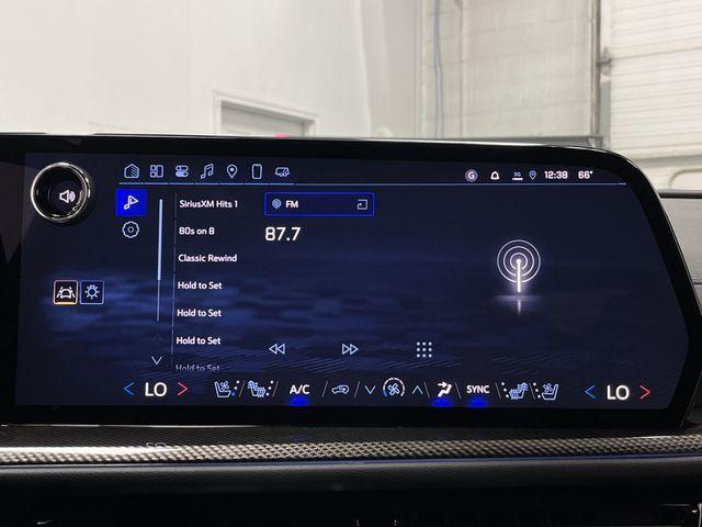 Photo of 2025 Mosaic Black Metallic Chevrolet Traverse