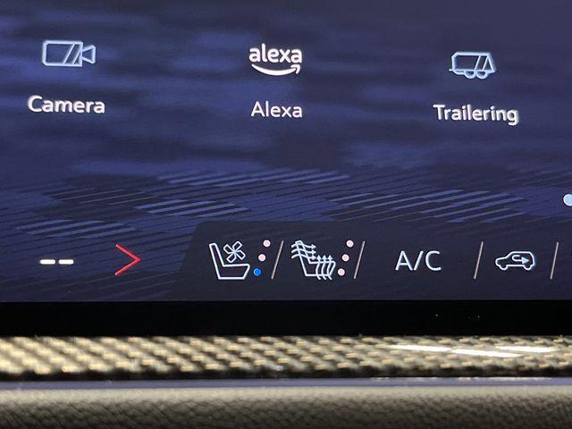 Photo of 2025 Mosaic Black Metallic Chevrolet Traverse