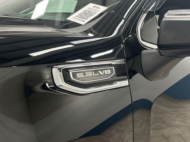 Photo of 2023 Onyx Black GMC Sierra 1500
