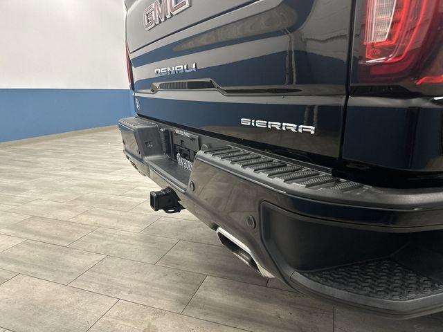 Photo of 2023 Onyx Black GMC Sierra 1500
