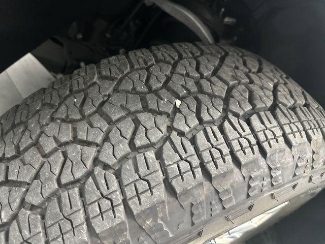 Photo of 2023 Onyx Black GMC Sierra 1500