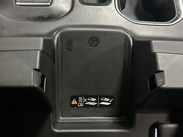 Photo of 2023 Onyx Black GMC Sierra 1500
