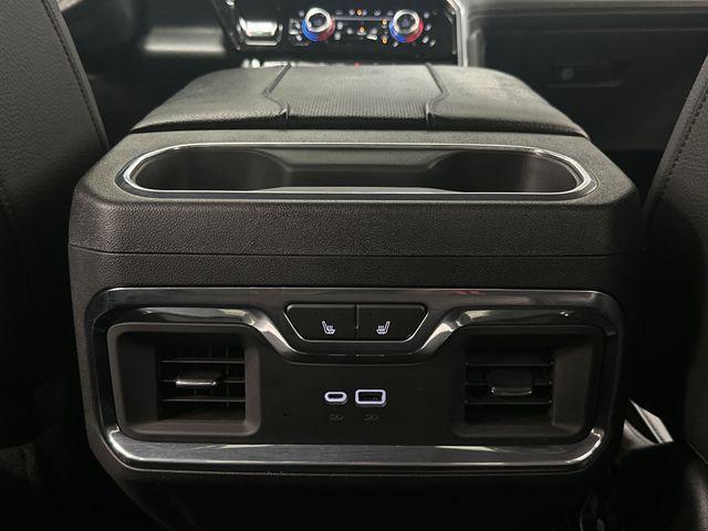 Photo of 2023 Onyx Black GMC Sierra 1500