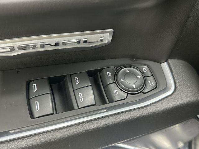 Photo of 2023 Onyx Black GMC Sierra 1500