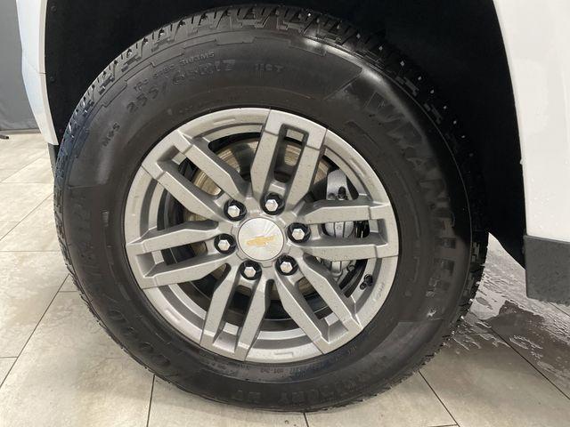 Photo of 2023 Summit White Chevrolet Colorado