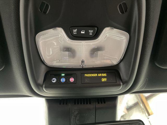 Photo of 2023 Summit White Chevrolet Colorado