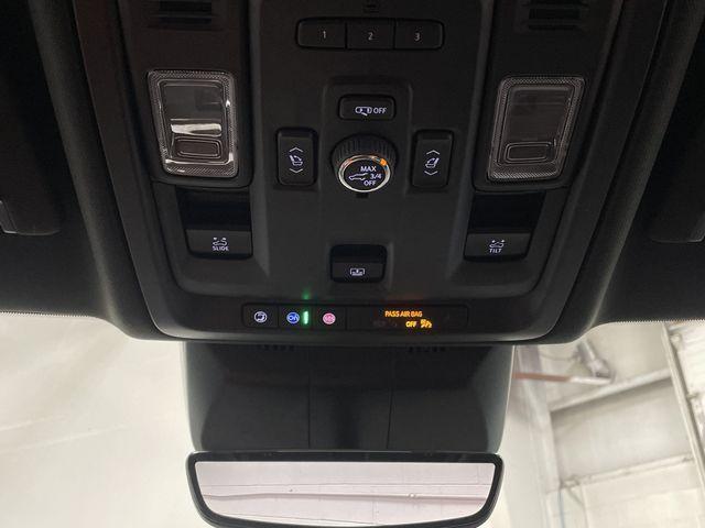 Photo of 2022 Galactic Gray Metallic Cadillac Escalade