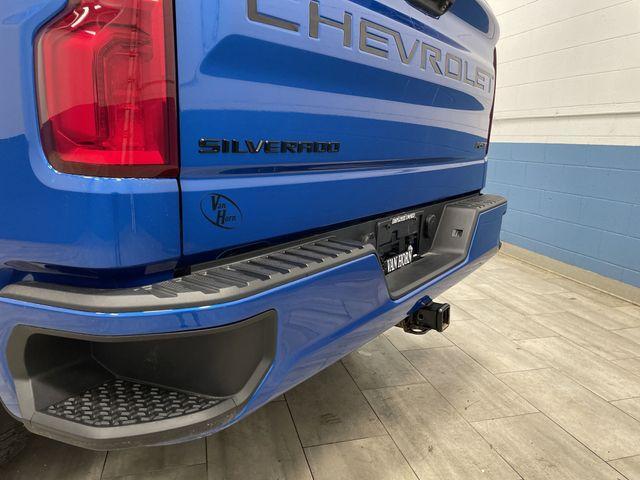 Photo of 2023 Glacier Blue Metallic Chevrolet Silverado 1500