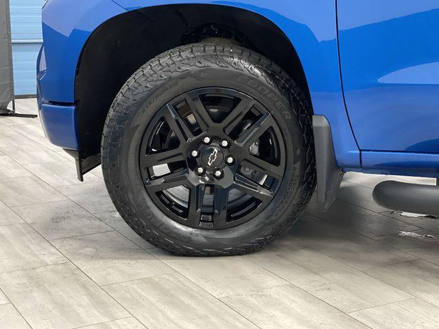 Photo of 2023 Glacier Blue Metallic Chevrolet Silverado 1500