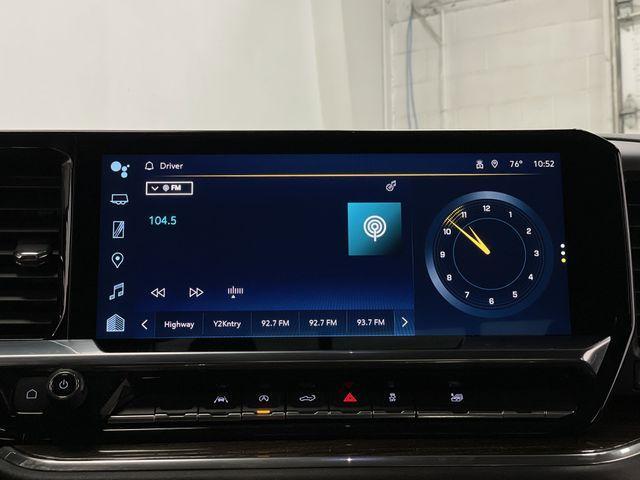Photo of 2023 Glacier Blue Metallic Chevrolet Silverado 1500
