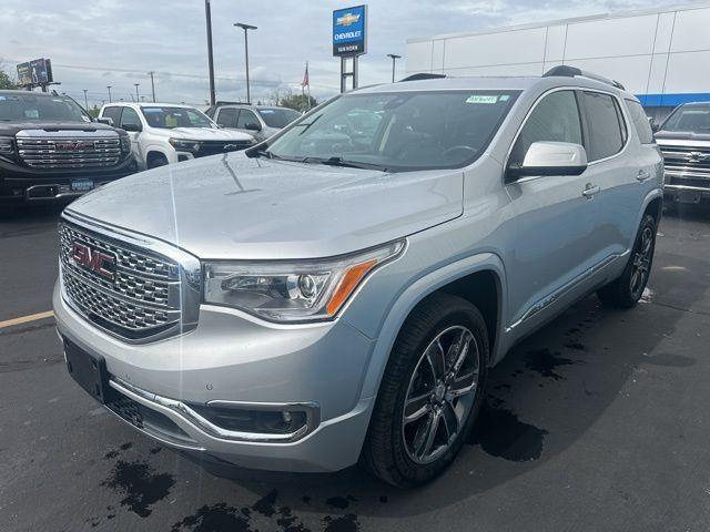 Photo of 2019 Quicksilver Metallic GMC Acadia