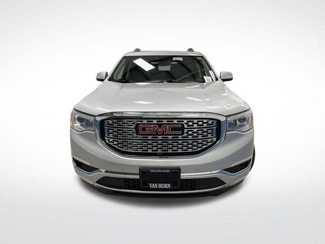 Photo of 2019 Quicksilver Metallic GMC Acadia