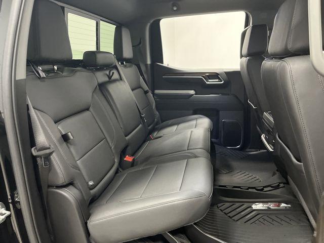 Photo of 2025 Black Chevrolet Silverado 1500