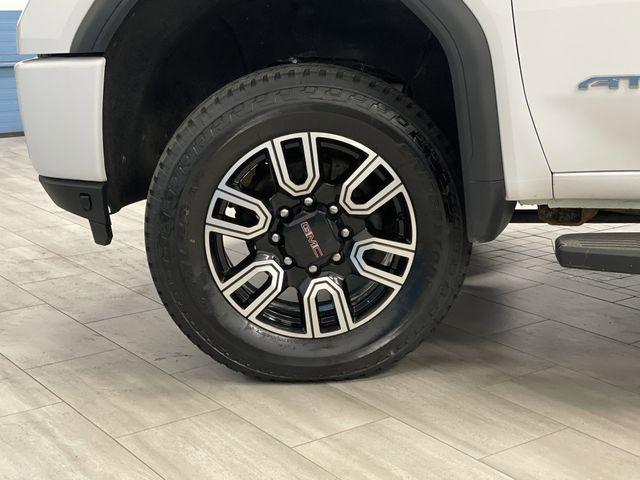 Photo of 2023 Summit White GMC Sierra 2500