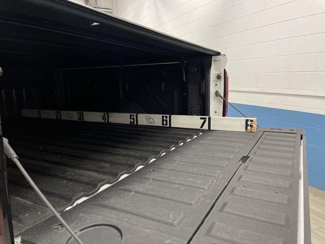Photo of 2023 Summit White GMC Sierra 2500