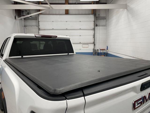 Photo of 2023 Summit White GMC Sierra 2500