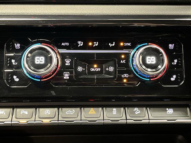 Photo of 2022 Summit White GMC Sierra 1500
