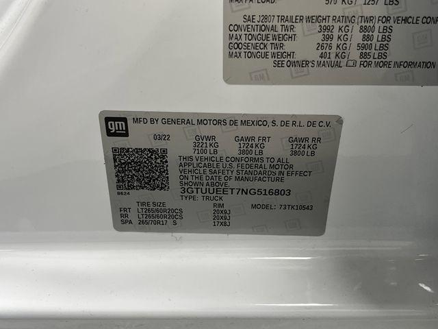 Photo of 2022 Summit White GMC Sierra 1500