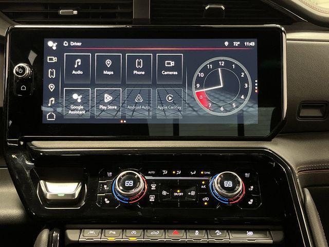 Photo of 2022 Summit White GMC Sierra 1500