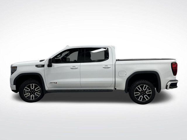 Photo of 2022 Summit White GMC Sierra 1500
