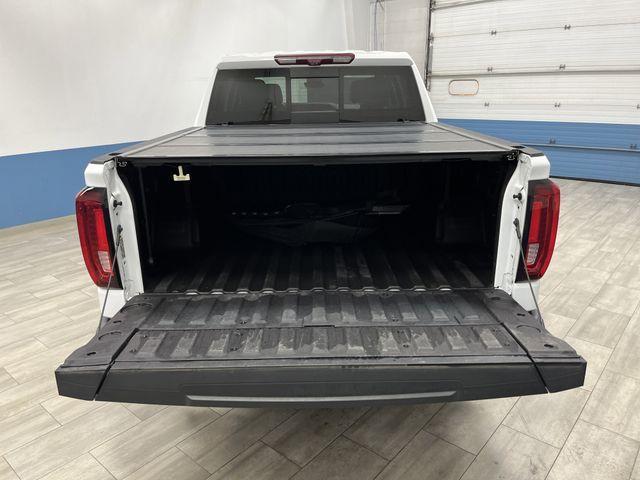 Photo of 2022 Summit White GMC Sierra 1500