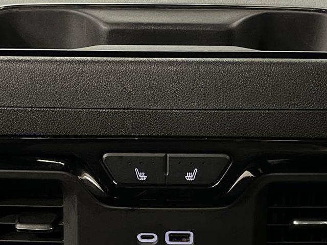 Photo of 2022 Summit White GMC Sierra 1500