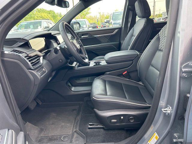 Photo of 2024 Sterling GMC Acadia