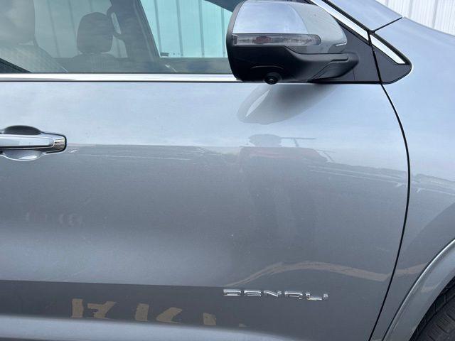 Photo of 2024 Sterling GMC Acadia