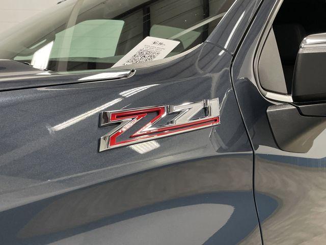 Photo of 2022 Shadow Gray Metallic Chevrolet Silverado 1500 Limited