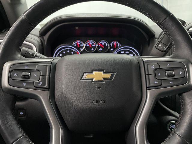 Photo of 2022 Shadow Gray Metallic Chevrolet Silverado 1500 Limited