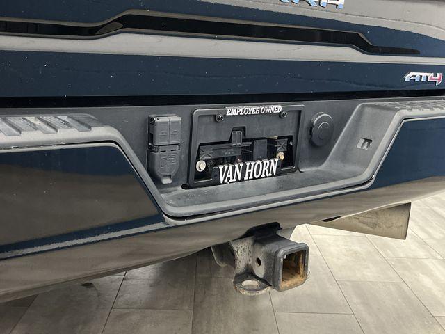 Photo of 2022 Ebony Twilight Metallic GMC Sierra 2500