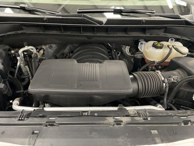 Photo of 2023 White Frost Tri-Coat GMC Yukon XL