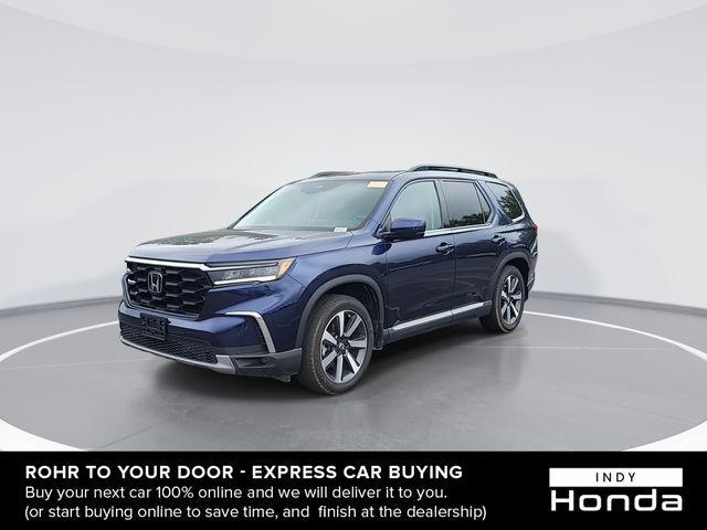 Photo of 2023 Obsidian Blue Pearl Honda Pilot