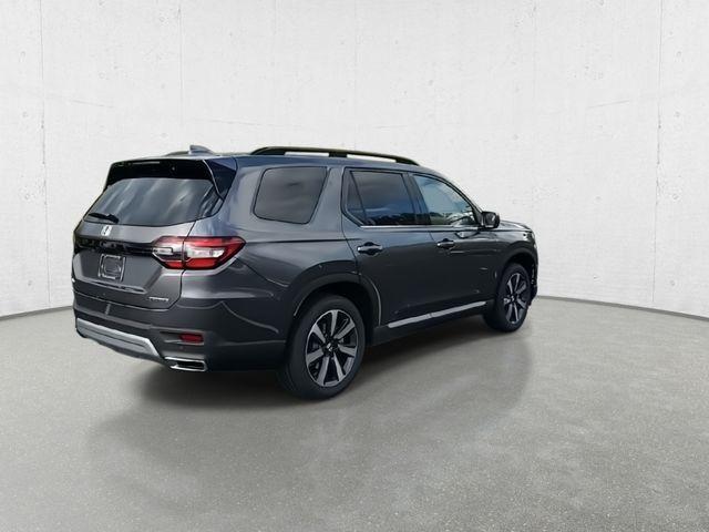 Photo of 2025 Modern Steel Metallic Honda Pilot