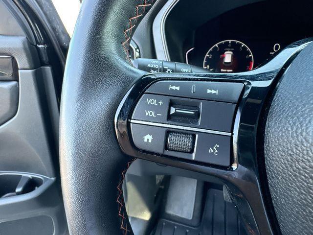 Photo of 2024 Crystal Black Pearl Honda Pilot