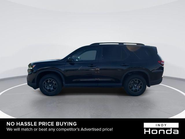 Photo of 2024 Crystal Black Pearl Honda Pilot