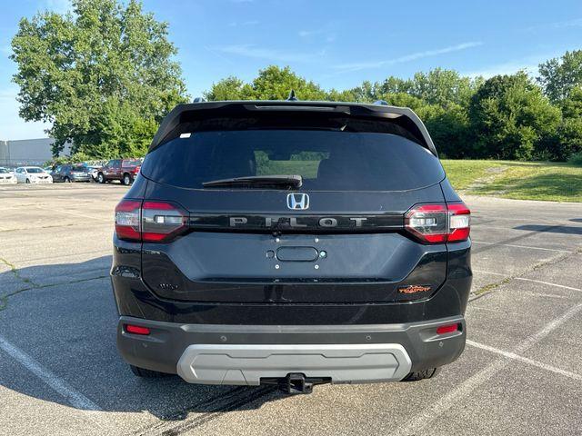 Photo of 2024 Crystal Black Pearl Honda Pilot