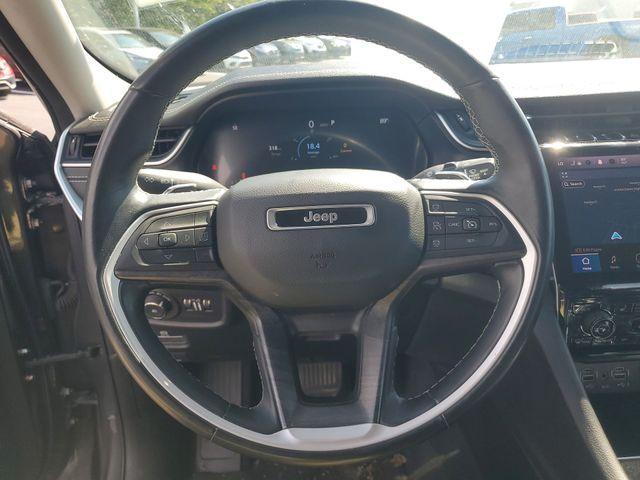 Photo of 2022 Metallic Jeep Grand Cherokee L
