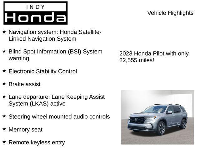 Photo of 2023 Lunar Silver Metallic Honda Pilot